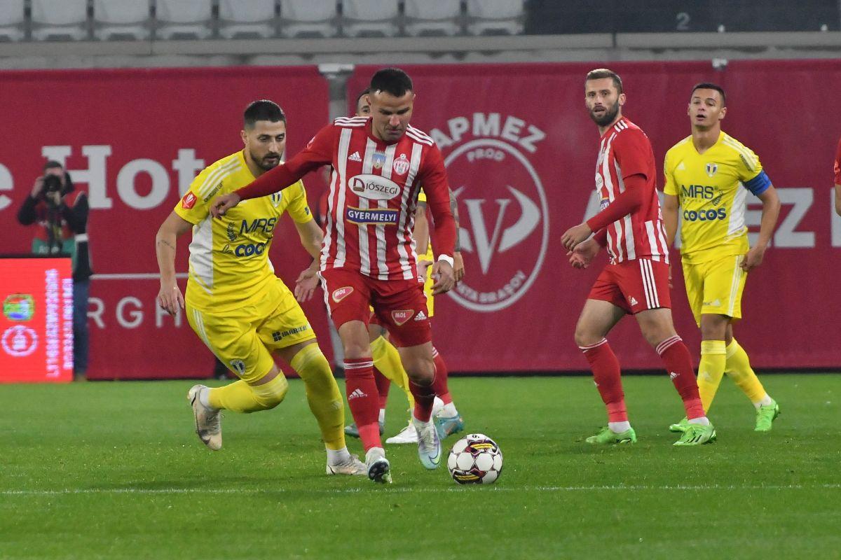 Sepsi OSK a făcut instrucție cu Petrolul, 2-0, și s-a apropiat de play-off