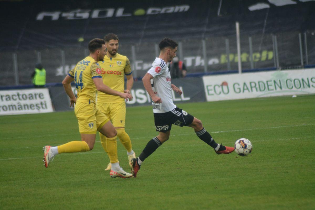 U Cluj -Petrolul