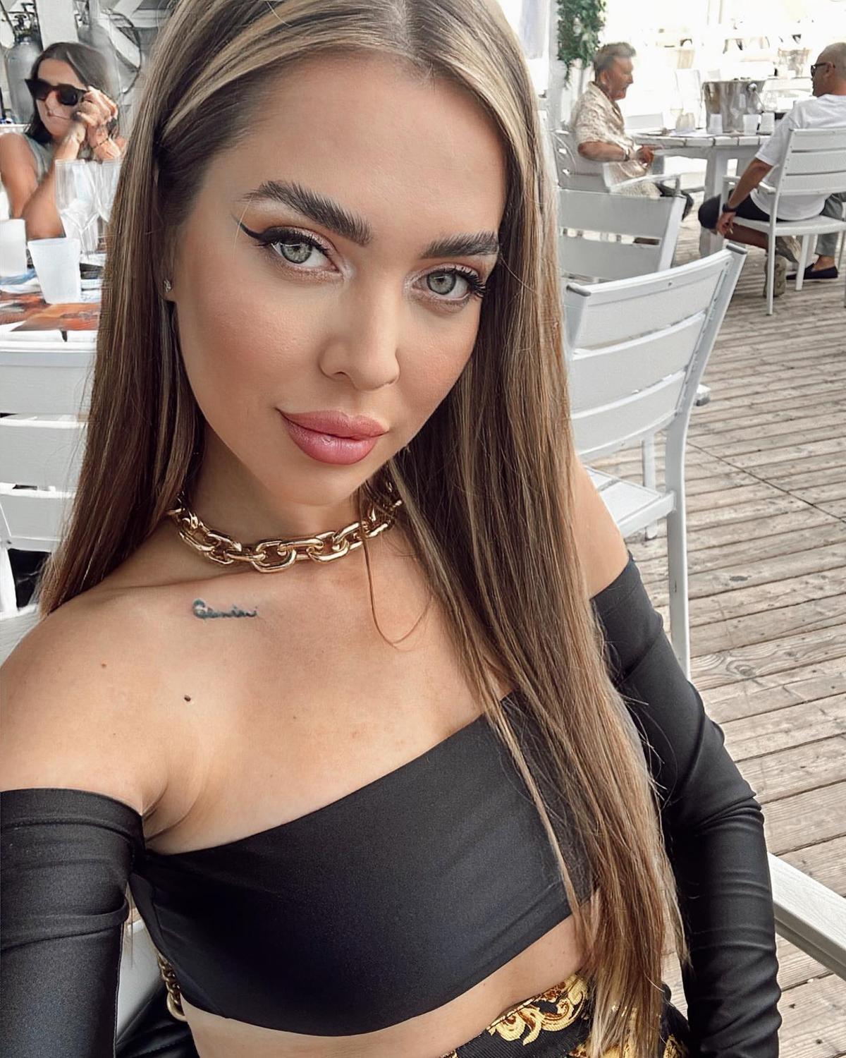 Ronna Riva - artista care s-a îndrăgostit de Rapid