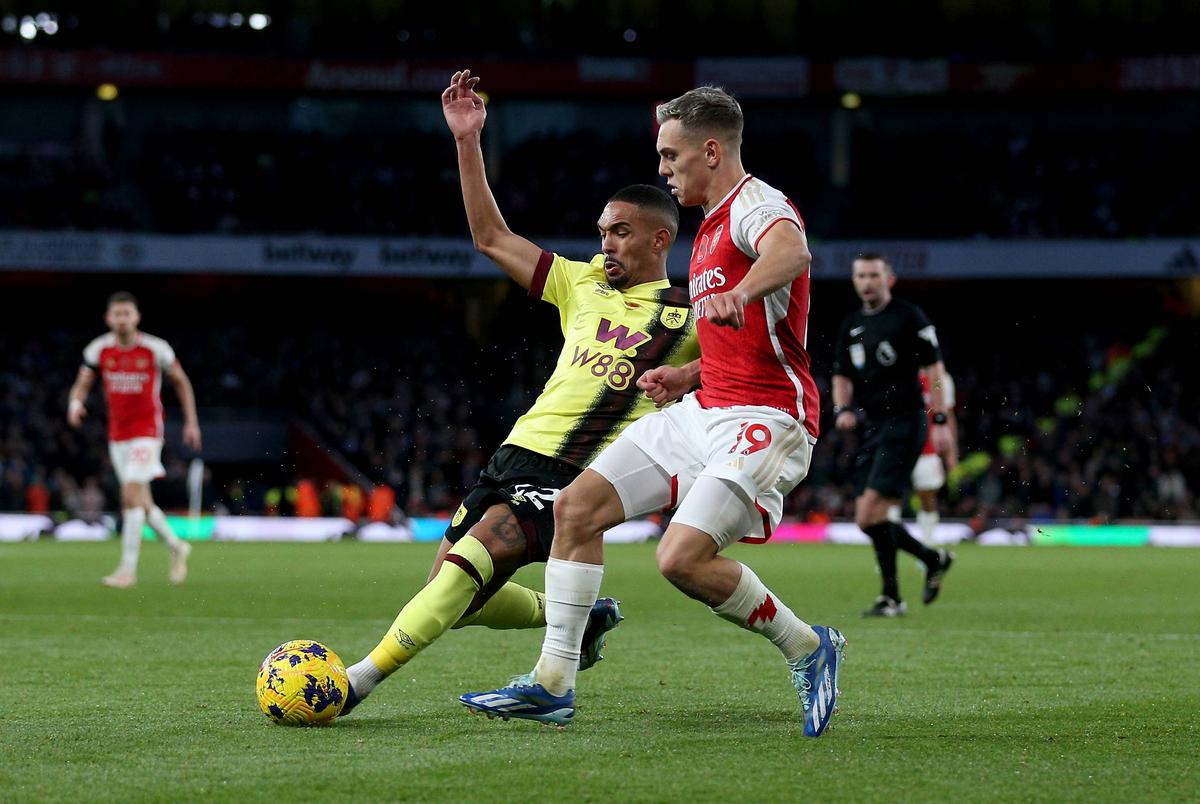 Arsenal pune presiune pe City » „Tunarii” s-au impus cu Burnley și i-au egalat pe „cetățenii” lui Guardiola
