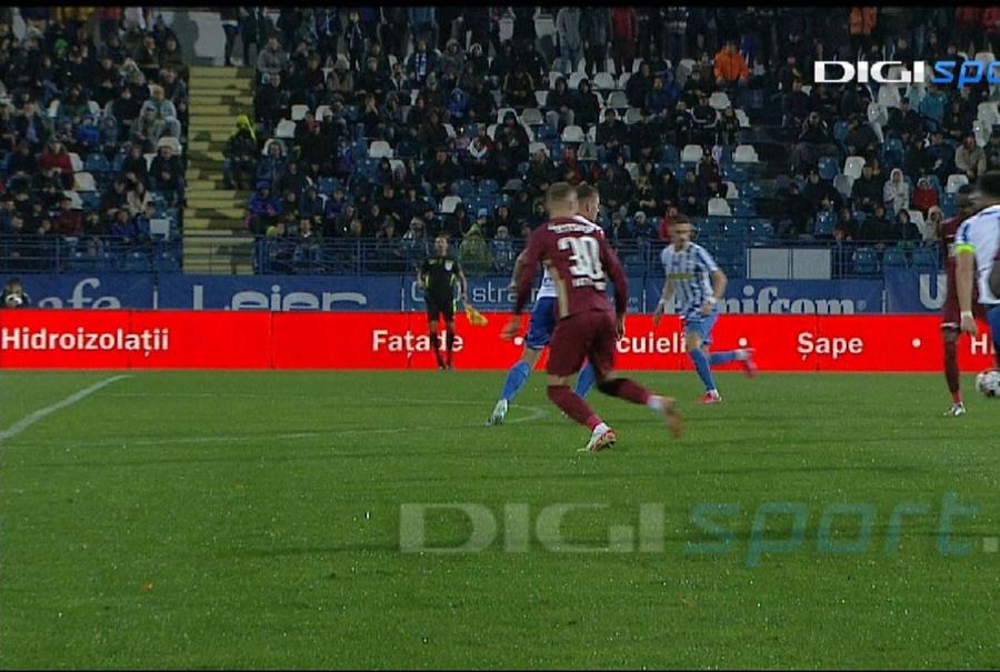 Camera care este cel mai bine poziționată / FOTO: Captură @Digi Sport 1 „Este o greșeală evidentă!” » Detaliul tehnic semnalat de Cristi Balaj, după faza controversată din Iași - CFR: „Nu se ia în considerare”
