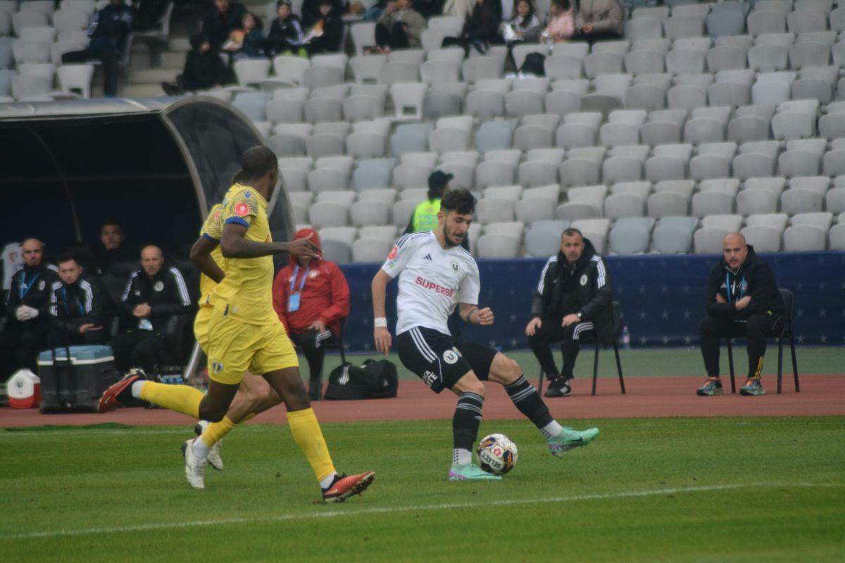 U Cluj -Petrolul