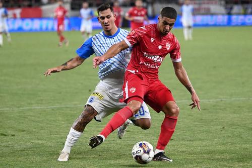 Altădată un mare derby, Universitatea Craiova - Dinamo a ajuns un meci de un dezechilibru șocant