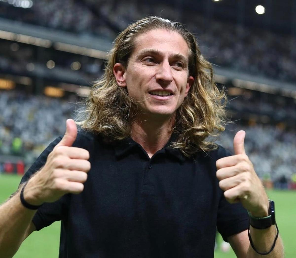 Filipe Luis, la primul trofeu ca antrenor la Flamengo: Rocker-ul care impresionează și ca antrenor