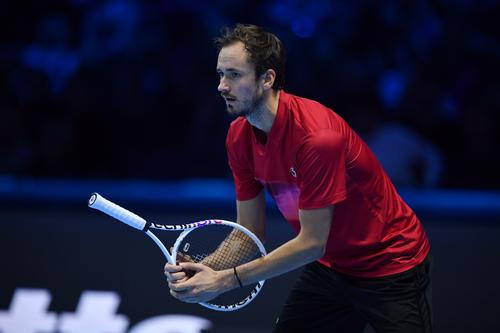 Daniil Medvedev a făcut iureș la primul meci de la Turneul Campionilor / foto: Getty Images