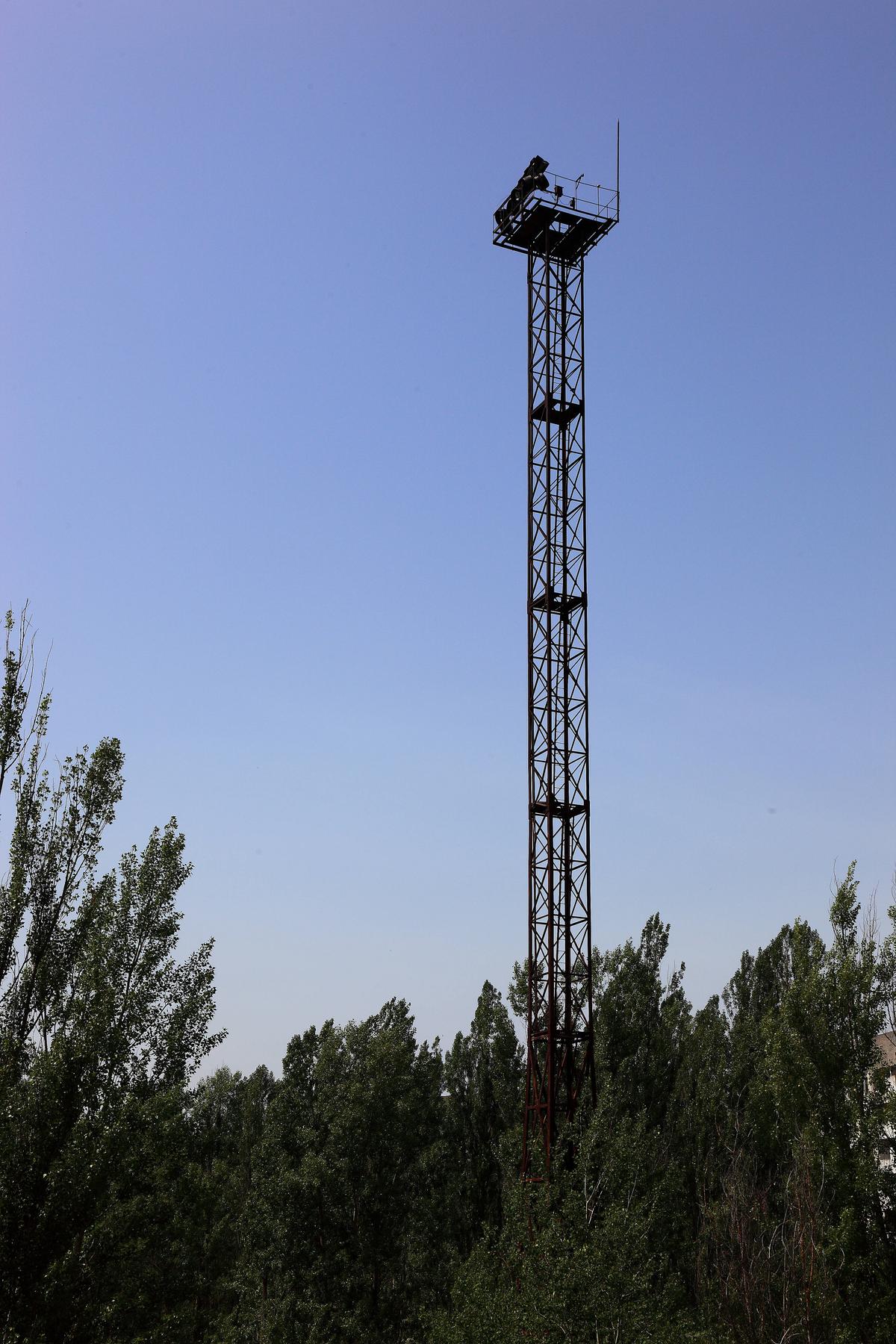 Fotografii s-au încumetat și în 2025 » Ce au surprins la stadionul-fantomă din Pripyat, la 39 de ani de la dezastrul nuclear de la Cernobîl