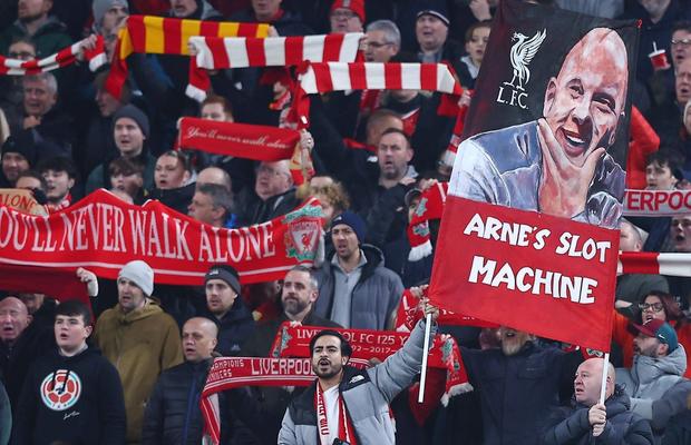 Cum a renunțat Slot la „rock and roll”-ul lui Klopp și a adus Liverpool pe primul loc peste tot
