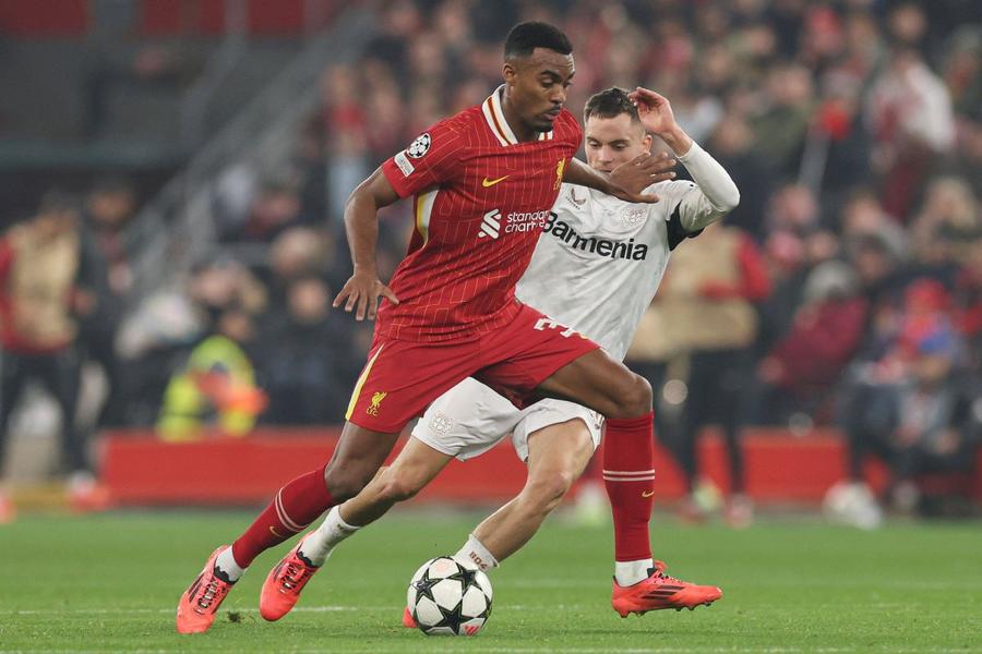 Ryan Gravenberch n-a lipsit nicio secundă din teren la Liverpool în meciurile din Premier și din Champions League din acest sezon. Cu Klopp, olandezul avea o medie de 50 de minute pe partidă / Foto: imago Jucătorul reinventat de Arne Slot surprinde, după ce Liverpool a demolat-o pe Tottenham: „Putem juca și mai bine”