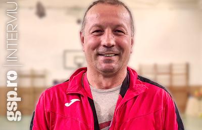 „Te mai recunoaște lumea?” » Fostul campion al Diviziei A s-a făcut profesor de sport! Numește fotbalistul român preferat și își dezvăluie temerile: „Să nu se întâmple la Dinamo ca la Steaua!”