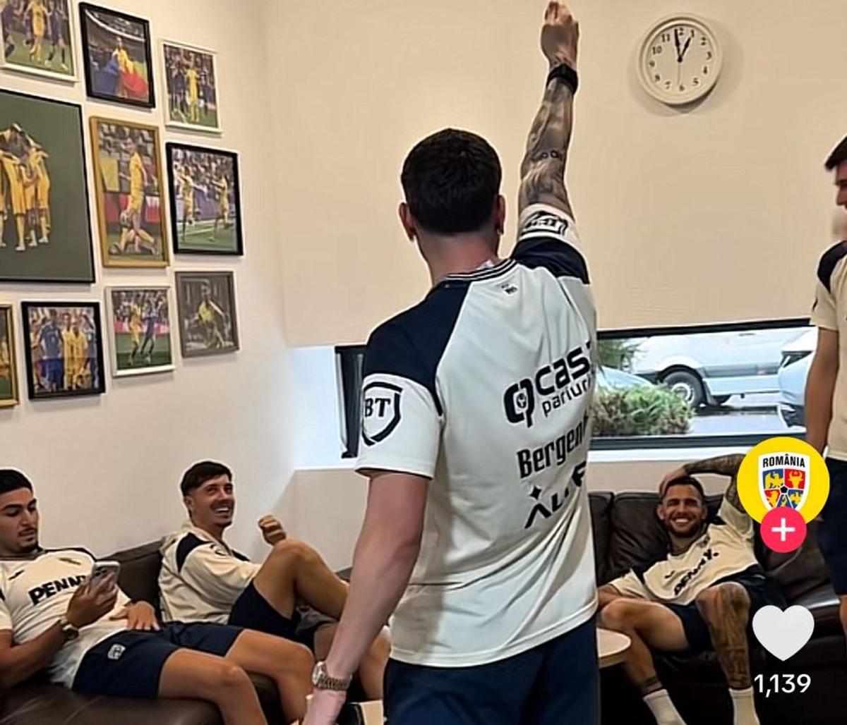 A râs de față cu toată lumea de Bîrligea: „Uite-l pe Daniel, e Statuia Libertății” / „Ce panaramă ești” » Clipul a fost șters, dar avem imaginile