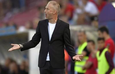 Edi Iordănescu, scandalizat de penalty-ul dictat împotriva lui CFR Cluj! Ce a postat antrenorul pe Facebook: „No comment!”