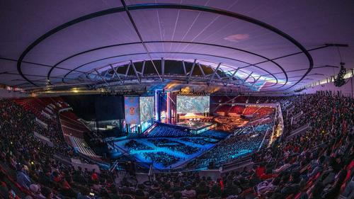 Campionatul Mondial de League of Legends desfășurat în Shanghai a fost urmărit de milioane de oameni din întreaga lume.