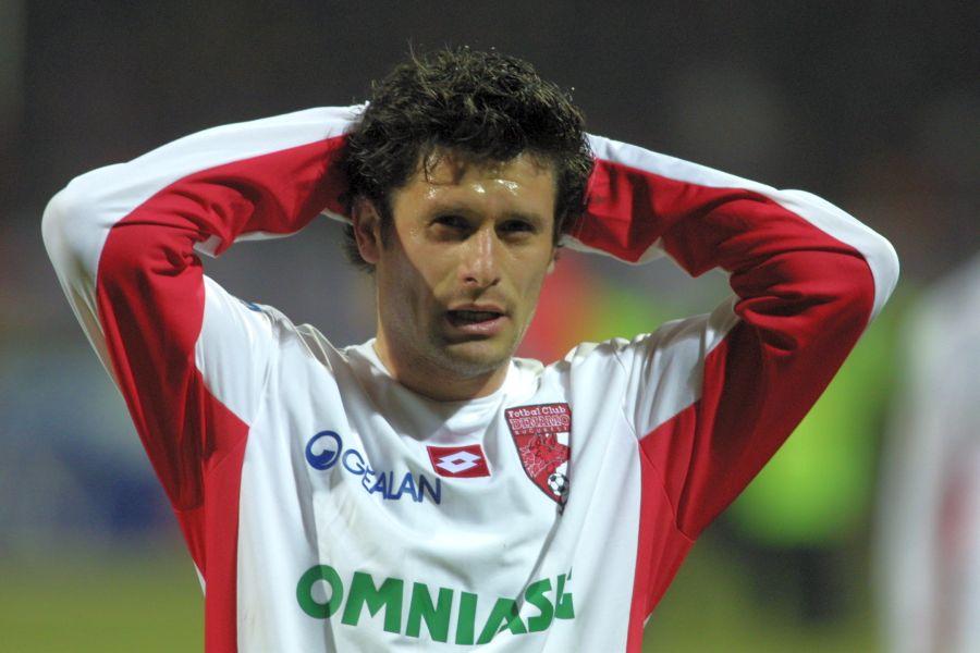 Iulian Tameș, la începutul anilor 2000 / Arhivă GSP EXCLUSIV „Mă doare, cred că se ajunge la faliment!” » Apariție rară în spațiul public, un triplu campion cu Dinamo a discutat în premieră despre dezastrul din club