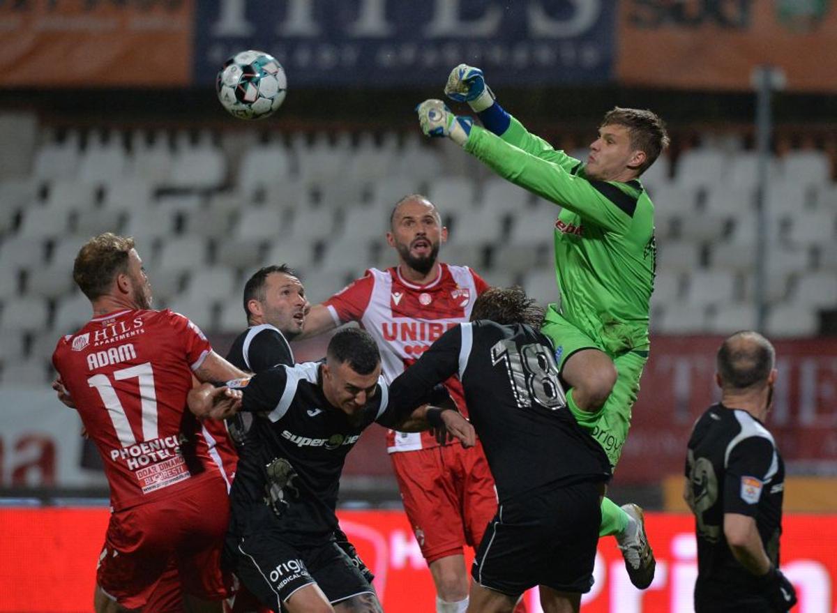 FOTO DINAMO - POLI IAȘI ETAPA #13 11.12.2020