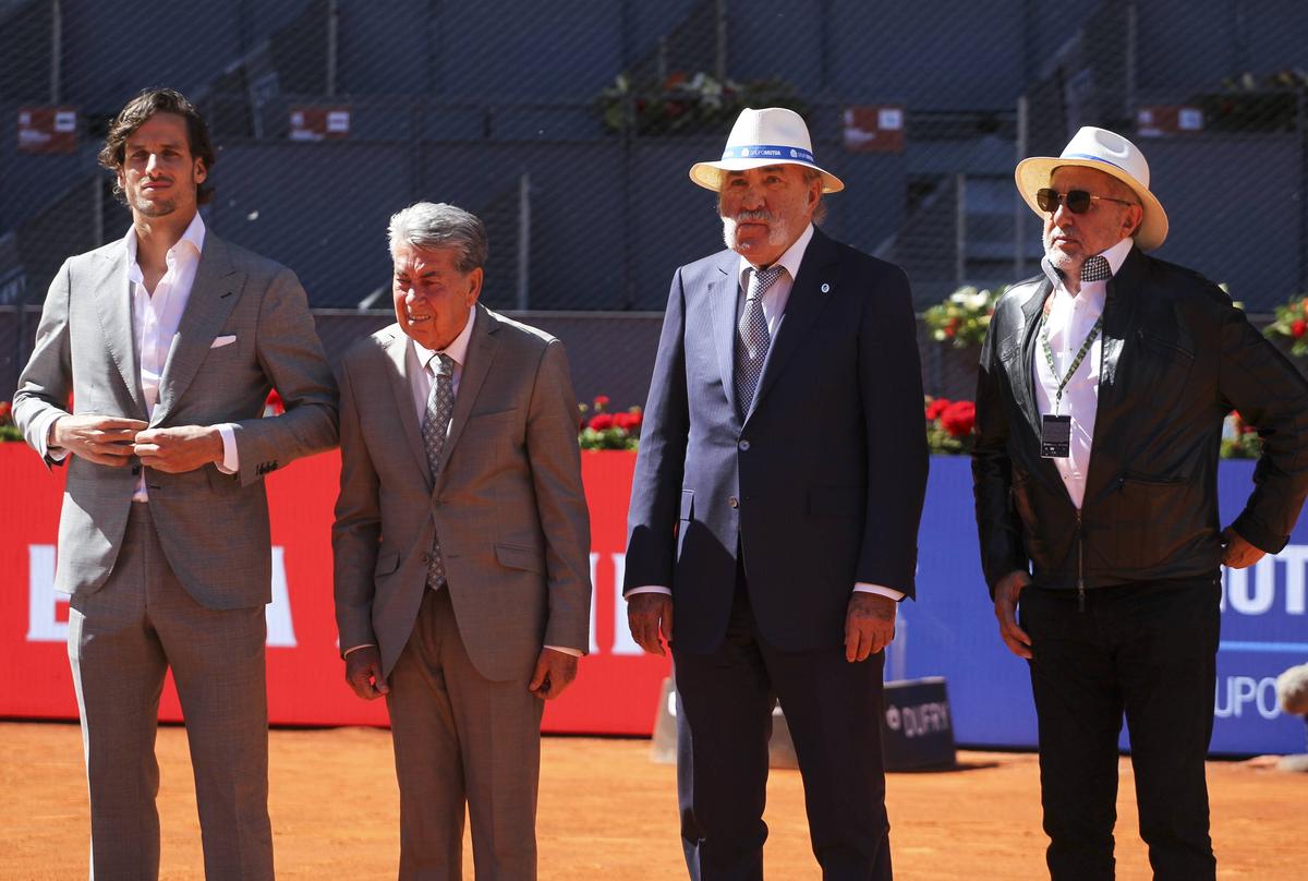 Manuel Santana