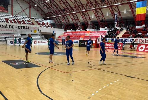 Constantin Budescu și Daniel Niculae, la turneu caritabil din sala Dinamo