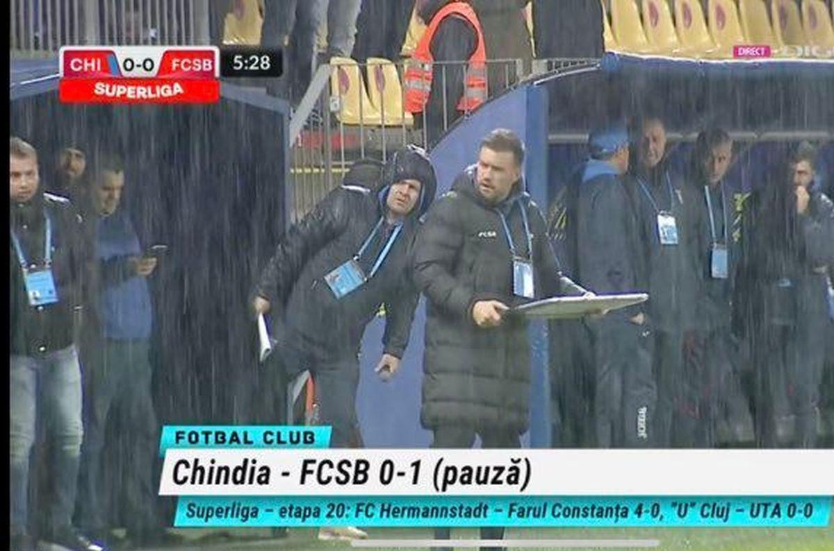 Scene penibile cu antrenorul FCSB: cum a apărut Pintilii în timpul meciului cu Chindia