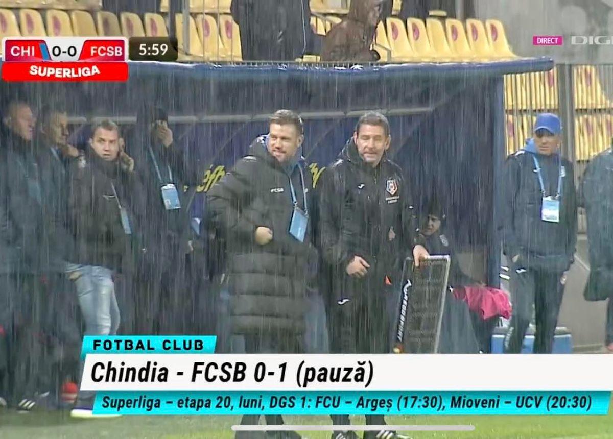 Mihai Pintilii - ipostaze stânjenitoare pentru un antrenor în Chindia - FCSB