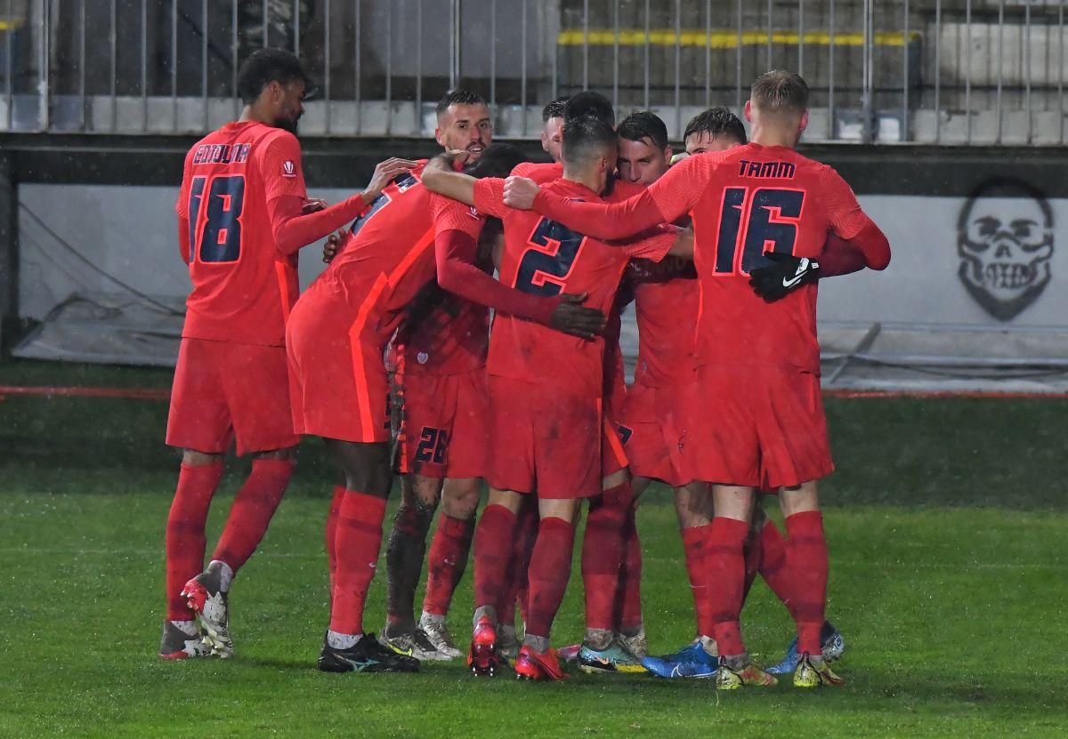 În sfârșit, Omrani! Francezul a marcat primul gol pentru FCSB + prima reușită după UN AN de așteptare