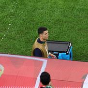 Un bărbat a aruncat apă în direcția lui Cristiano Ronaldo înainte de Maroc - Portugalia // foto: Guliver/gettyimages