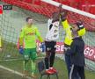Scene de toată jena în Liga 1: „Ca în România. Romario Pires ar trebui plătit”