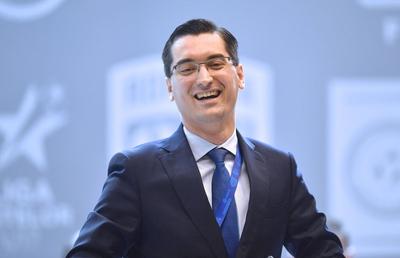 Gata, Burleanu desface șampania! A venit marea veste pe care o aștepta înaintea alegerilor FRF