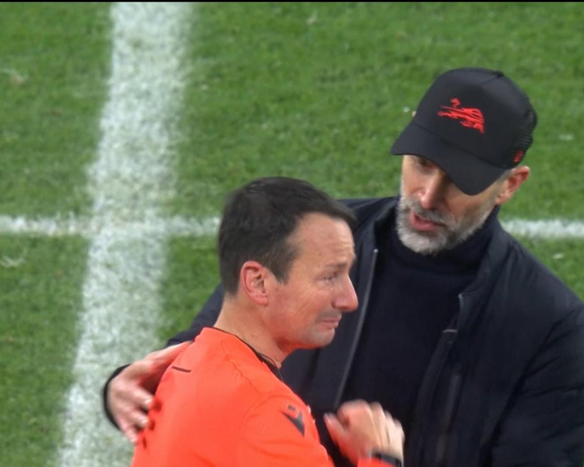 Arbitrul Alessandro Giallatini, în lacrimi la ultimul meci al carierei