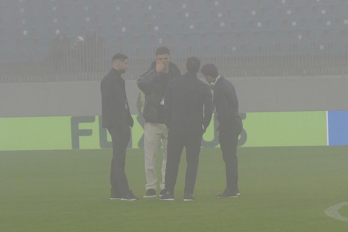 Craiova - Sparta Praga, imagini de pe gazon