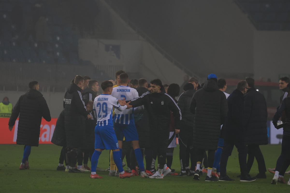 Ce s-a întâmplat pe teren după Craiova - Sparta Praga