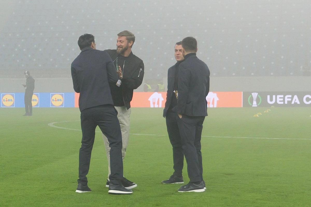 Craiova - Sparta Praga, imagini de pe gazon