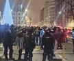 Sute de jandarmi s-au mobilizat pentru a preveni eventualele incidente provocate de suporterii din Rotterdam / Foto: Remus Dinu GSP