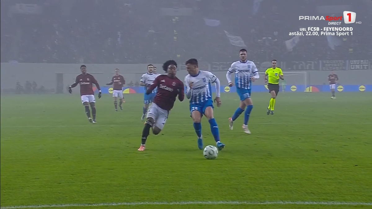 Intrare dură la Universitatea Craiova - Sparta Praga: mijlocașul cehilor i-a dat un genunchi în cap lui Isenko » Trebuia eliminat?