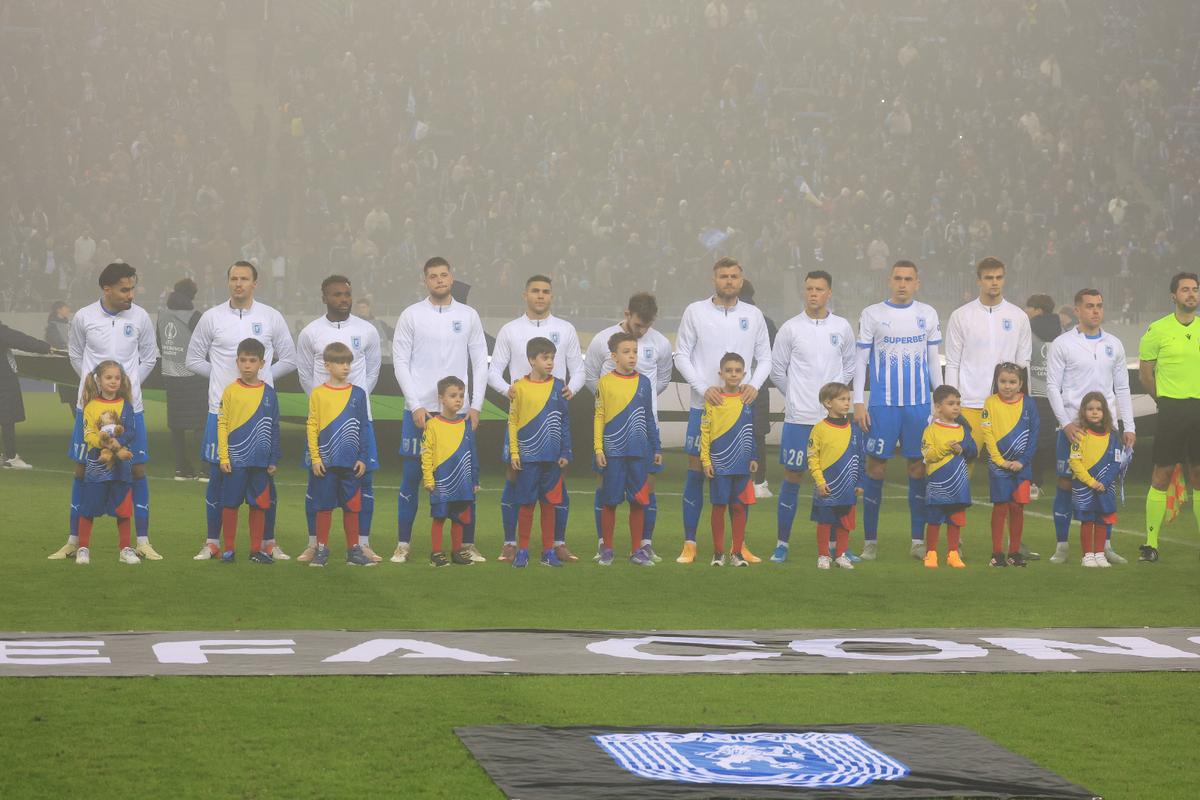 Universitatea Craiova - Sparta Praga, imagini din meci // foto: Ionuț Iordache și Andrei Furnigă (GSP.ro)