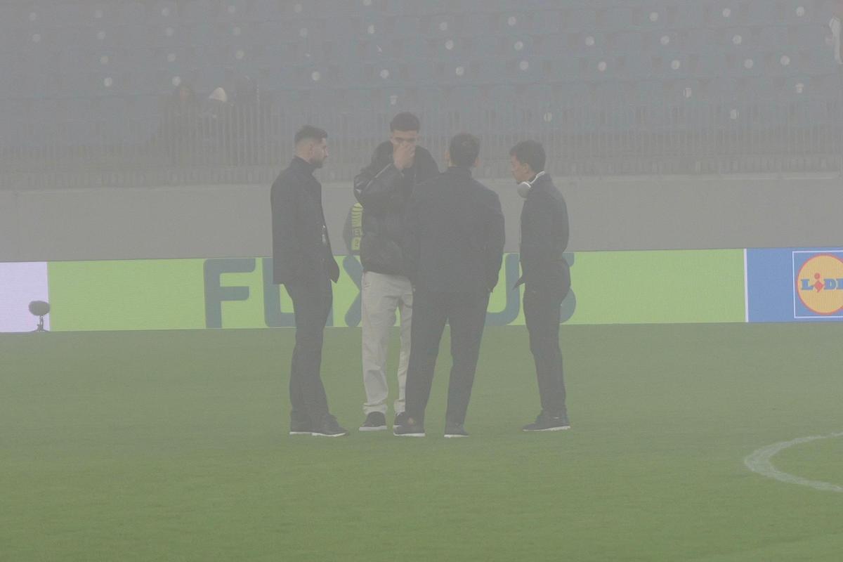 Craiova - Sparta Praga, imagini de pe gazon