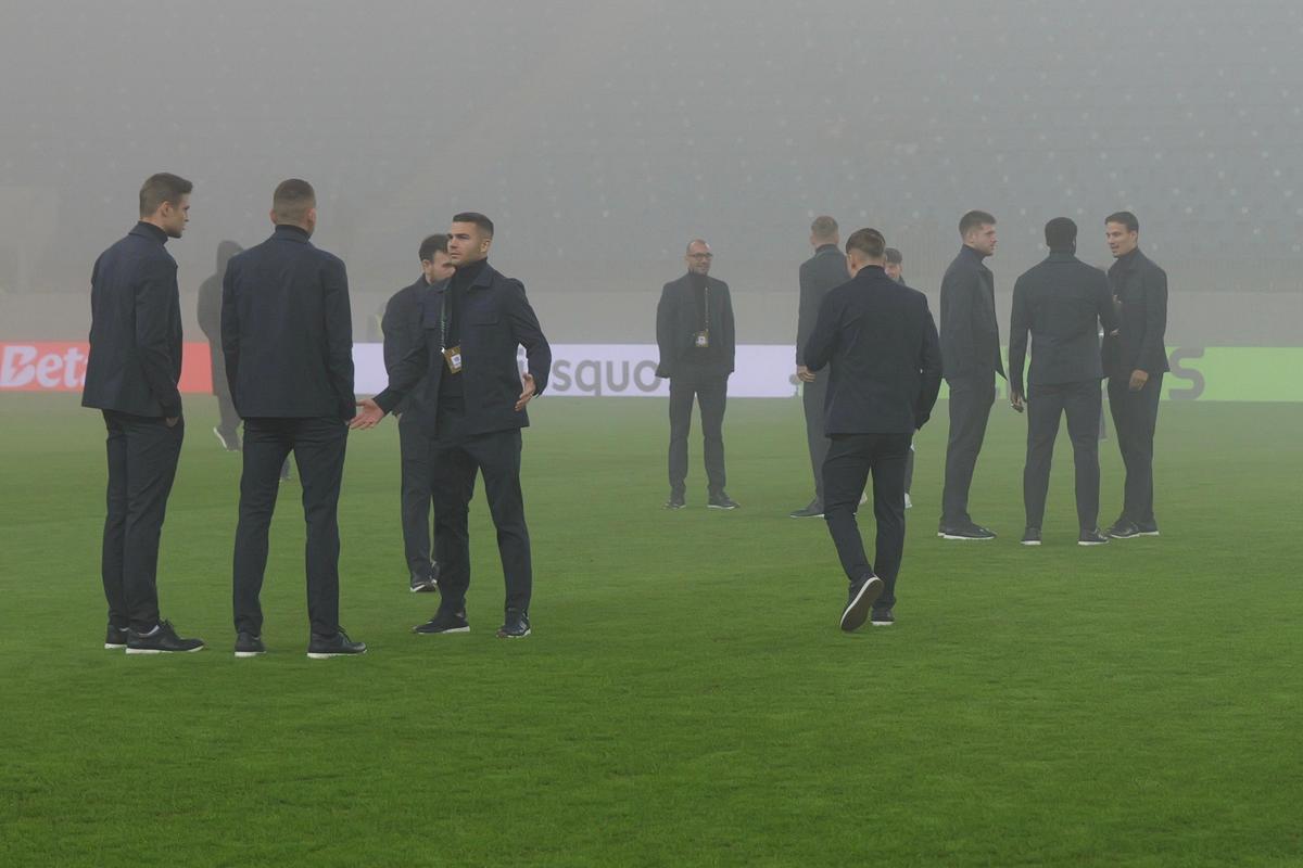Craiova - Sparta Praga, imagini de pe gazon