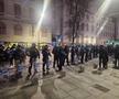 Sute de jandarmi s-au mobilizat pentru a preveni eventualele incidente provocate de suporterii din Rotterdam / Foto: Remus Dinu GSP