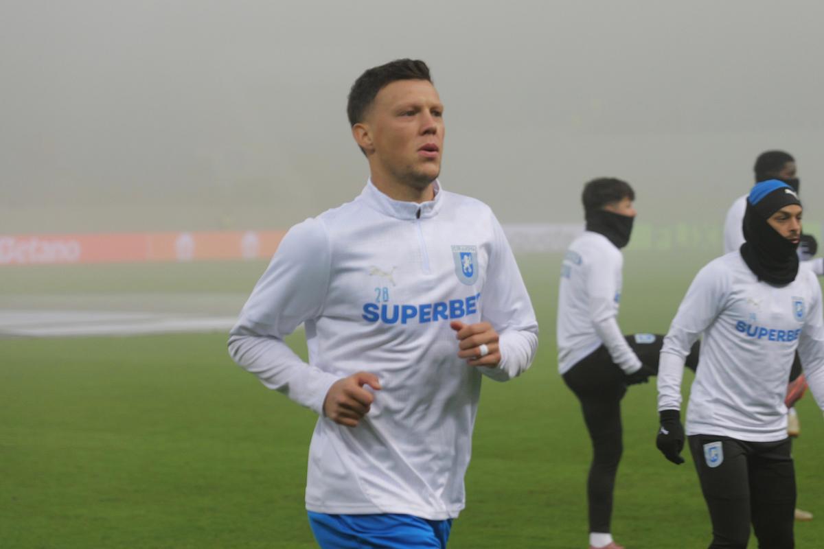 Craiova - Sparta Praga, imagini de pe gazon