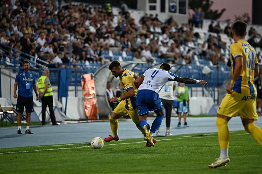 Un puști din Liga 2, propus sub „tricolor” de fostul fotbalist din „Generația de Aur”: „E cel mai bun! E un semn de întrebare de ce lipsește”