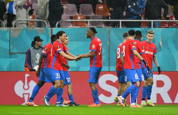 Ce se întâmplă cu jucătorul dispărut dintre titularii de la FCSB » MM a dat detalii: „Nu e pedepsit. El refuză”