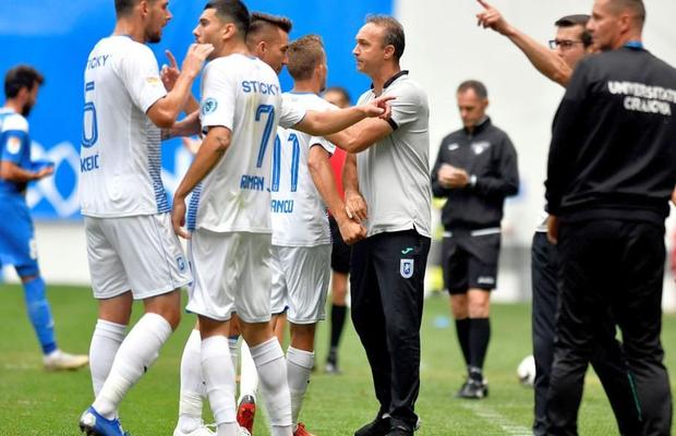 Craiova // Oltenii vor neapărat un fundaș central de top! Au de ales între Tamaș, Marius Constantin și Săpunaru
