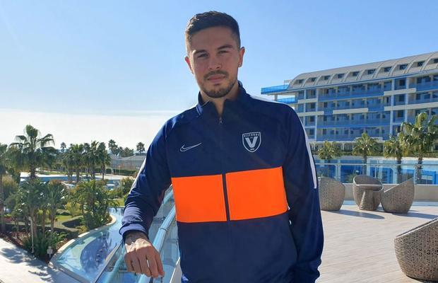 VIITORUL // VIDEO EXCLUSIV Gabi Iancu explică impactul lui Hagi asupra sa: „Mi-a spus să nu fac de râs numele tatălui său” + Amintiri din Champions League
