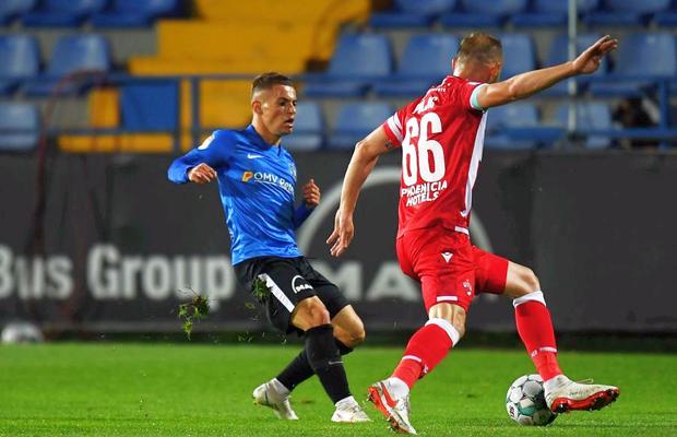Jucătorii lui Dinamo au găsit un nou vinovat pentru situația din club: „El a făcut datoriile mari, nu Cortacero!”
