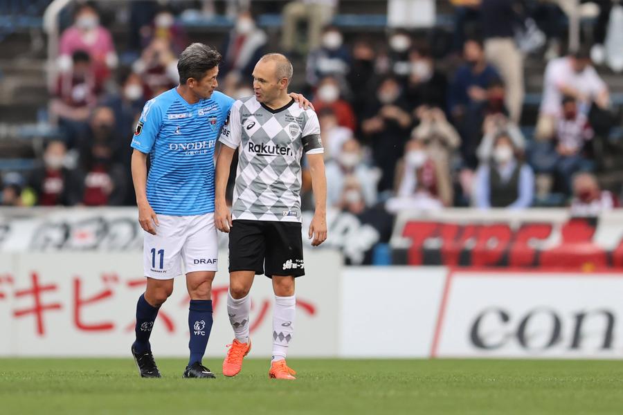 Un nou contract semnat de legendarul Kazuyoshi Miura » La ce vârstă continuă să joace în fotbalul profesionist
