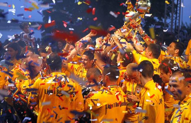 EXCLUSIV 10 ani nebuni pentru Galați: titlu, faliment, reînființare și, acum, gânduri de promovare