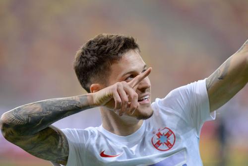 Dennis Man (22 de ani), extrema celor de la FCSB, chiar este așteptat la Parma. Ultima postare a fotbalistului a stârnit multă agitație.