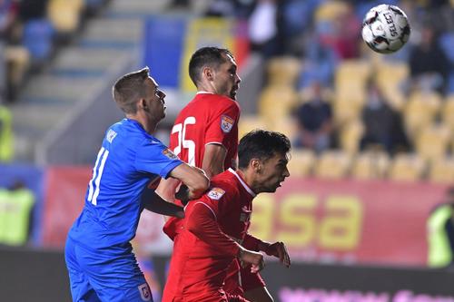 Igor Jovanovic (plan apropiat) vine la Dinamo / foto: IMAGO