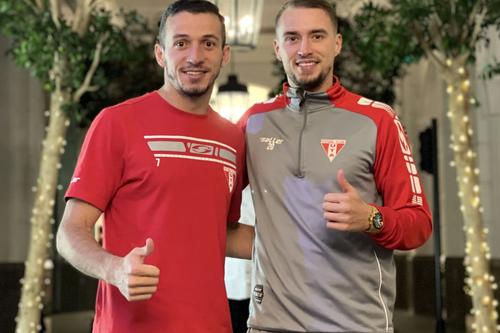 Roger și Ubbink au pozat special pentru Gazetă, în cantonamentul din Turcia
FOTO Vlad Nedelea