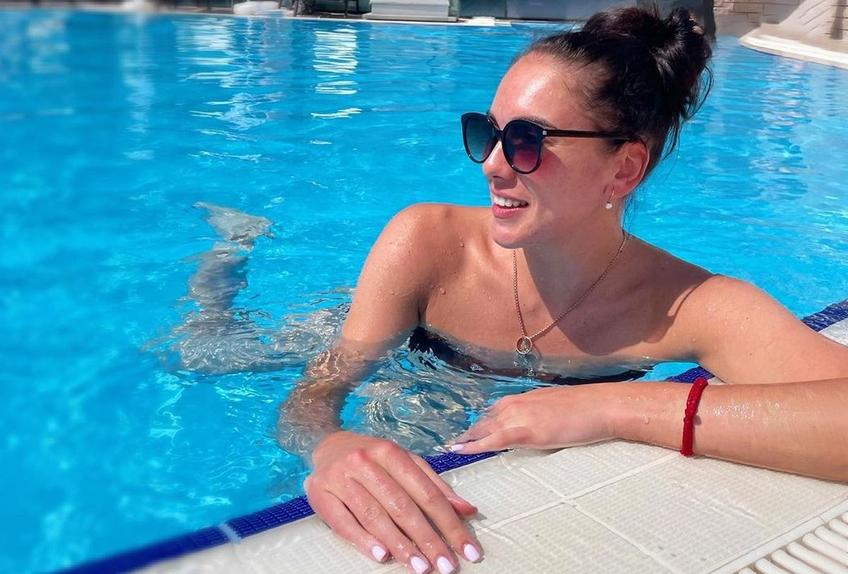Yuliya Gerasymova (33 de ani), cea mai populară voleibalistă a planetei, a fost prezentată la CS Rapid.