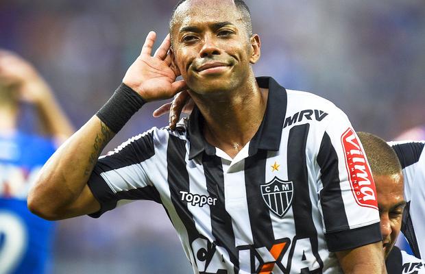 Furie în Brazilia după ce s-a anunțat că Robinho vrea să revină pe teren: „Un ticălos condamnat pentru viol trebuie să joace după gratii!”