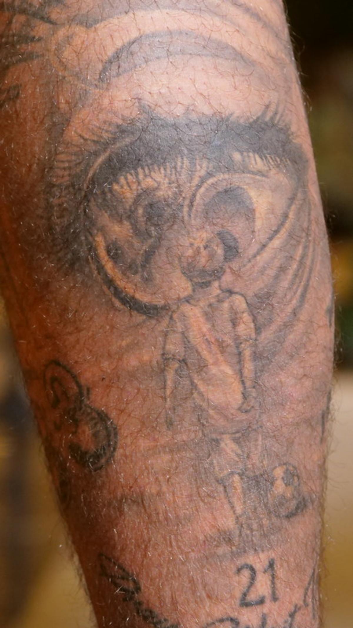 Și-a tatuat viaţa pe corp » Roland Niczuly, căpitanul lui Sepsi, are peste 20 de tatuaje și vrea să-și mai facă și altele